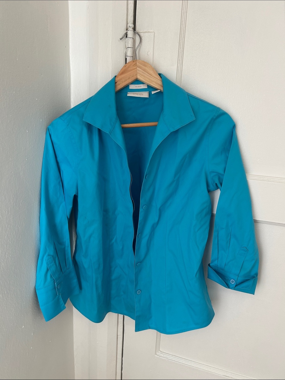 Chicos non-iron button up size 0